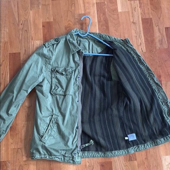 Military Green Cargo Jacket - Large - Picture 2 of 3